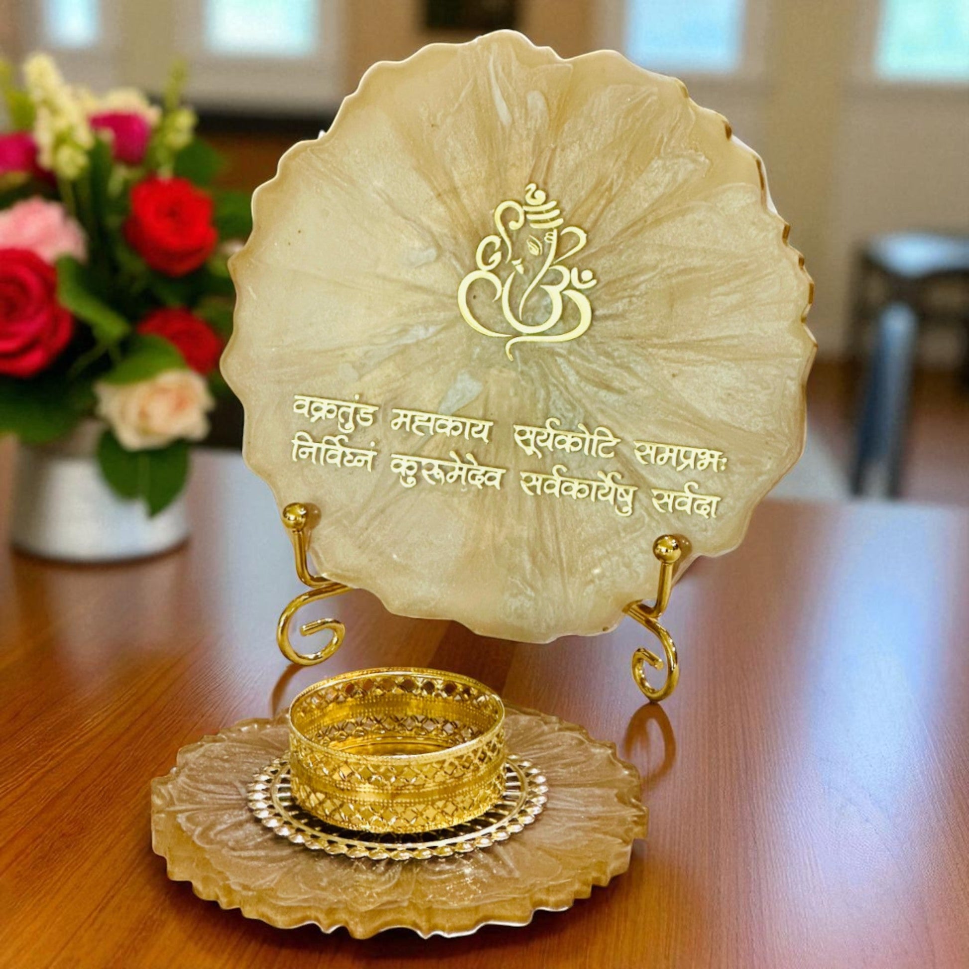 Golden Resin Plate with Stand & Tealight Holder – Decorative Floral Art Gift Set for Home & Festive Decor Vanika Creations