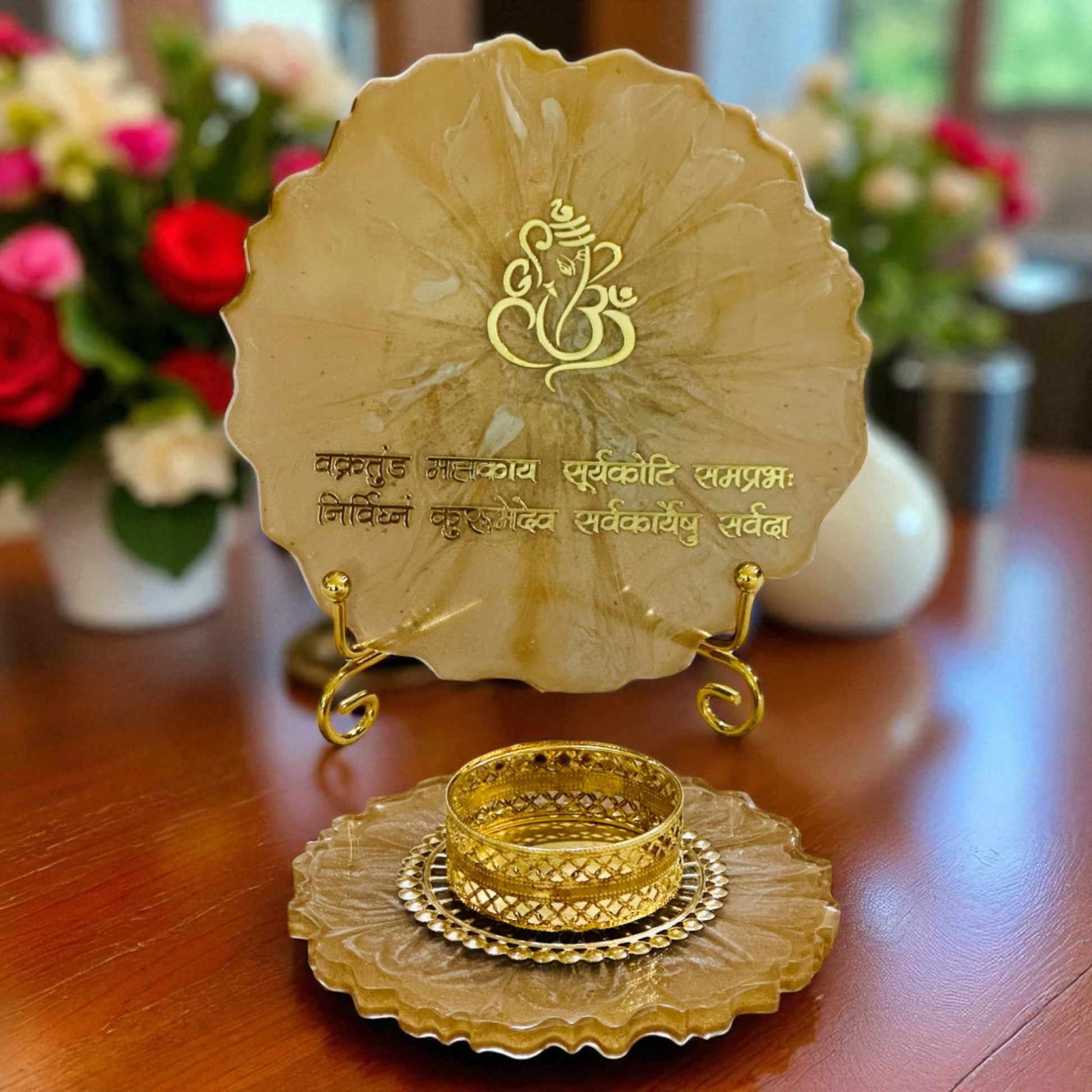 Golden Resin Plate with Stand & Tealight Holder – Decorative Floral Art Gift Set for Home & Festive Decor Vanika Creations