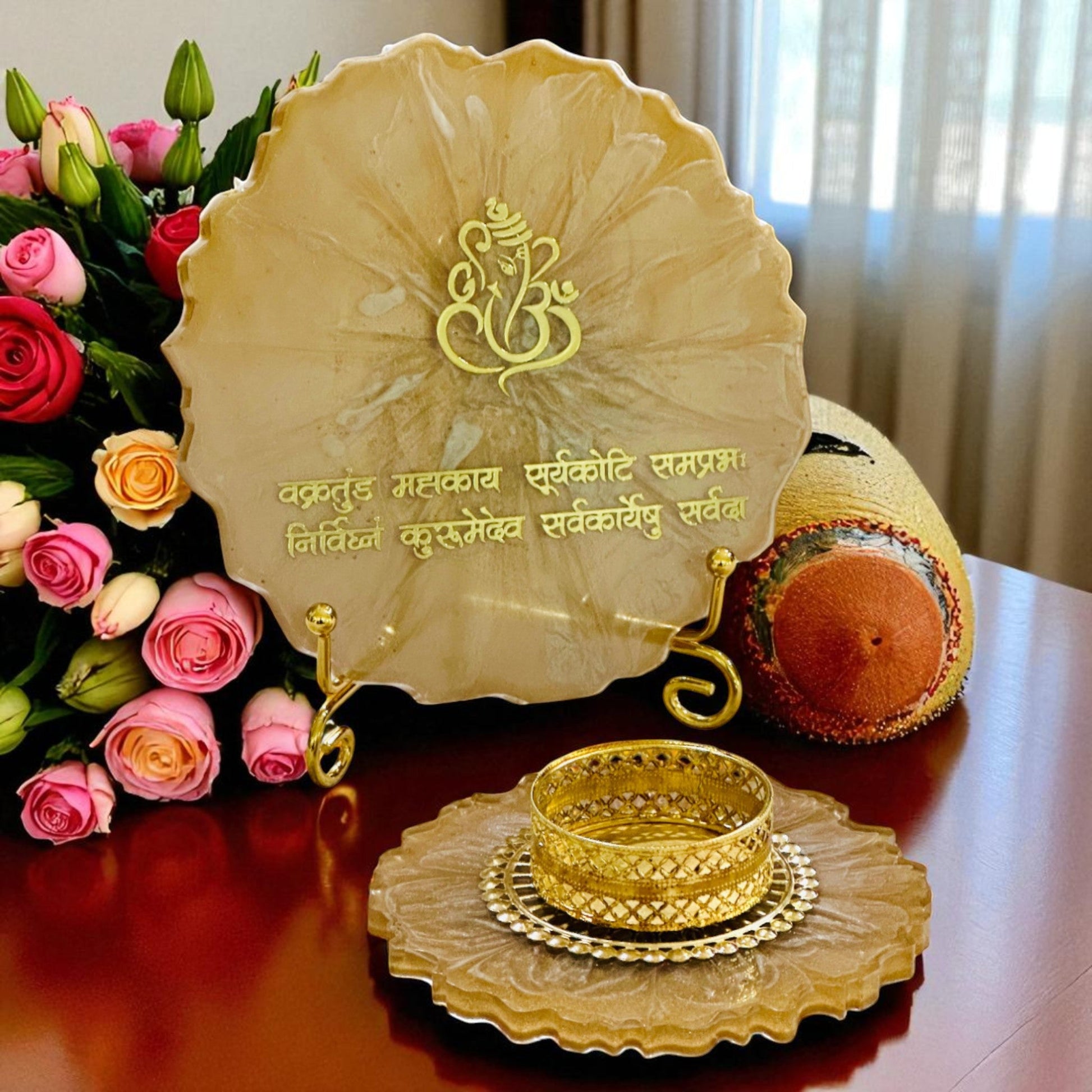 Golden Resin Plate with Stand & Tealight Holder – Decorative Floral Art Gift Set for Home & Festive Decor Vanika Creations